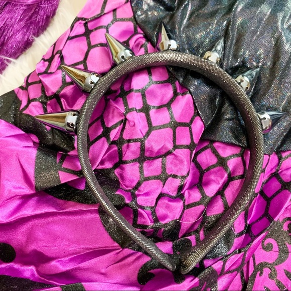 Raven Queen Ever After High Costume Child’s Medium NWT - Picture 8 of 13